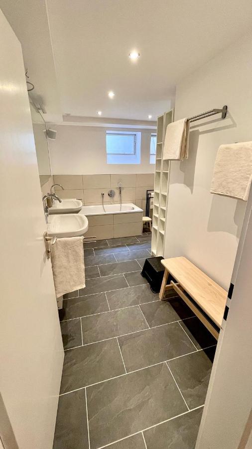 Large Holiday Apartment With Sauna, Terrace, Garden And Open Fireplace Lenggries Kültér fotó